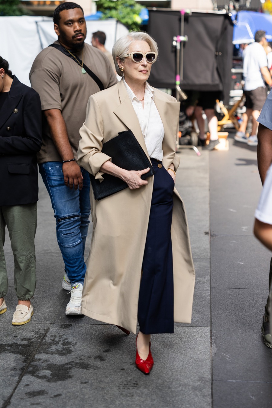 1753701142 868 Miranda Priestlynin Bixie Sac Kesimiyle Sasirtici Yeniligi