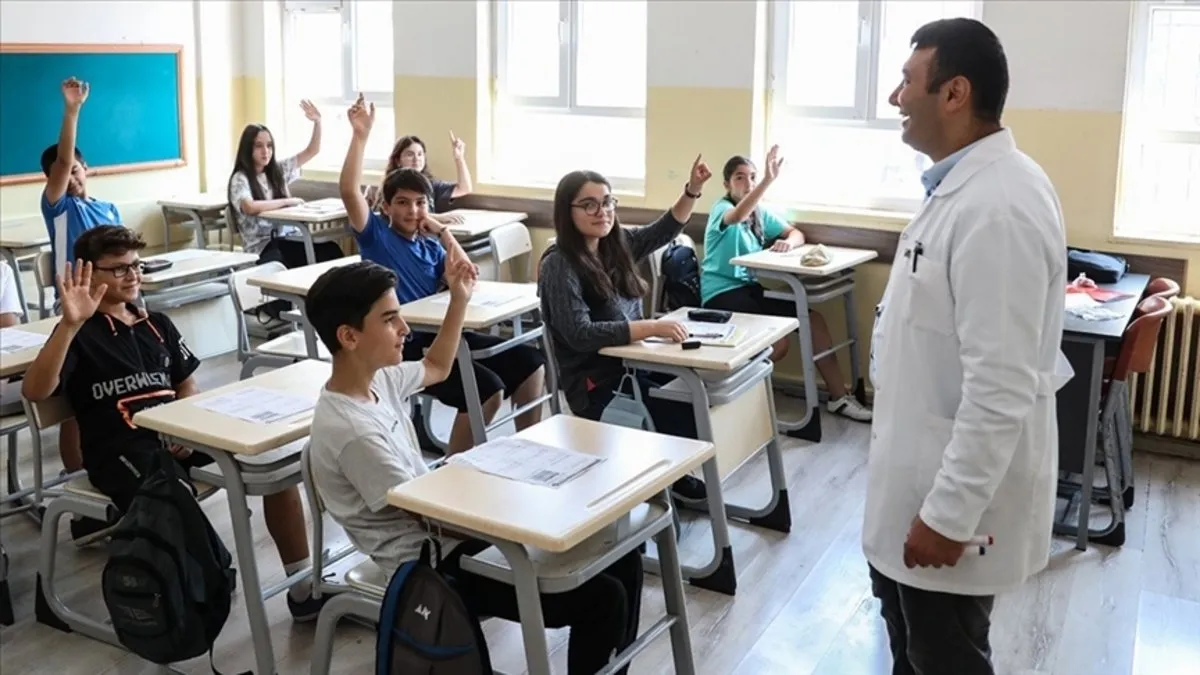 2025te 10 Bin Ogretmen Atama Takvimi MEB Puanlari ve Branslar