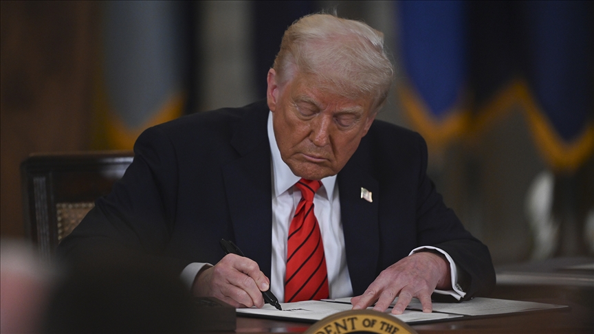 Trump Yönetiminin Eğitim Fonlarını Dondurması: Tepkiler ve Gelişmeler Eğitim Fonlarının