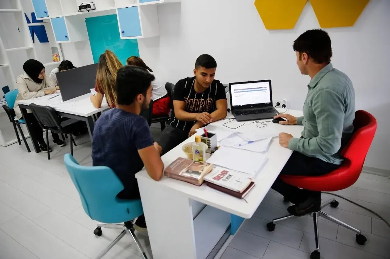 Aksarayda MEBden LGS ve YKS Icin Tercih Destegi Basladi.webp