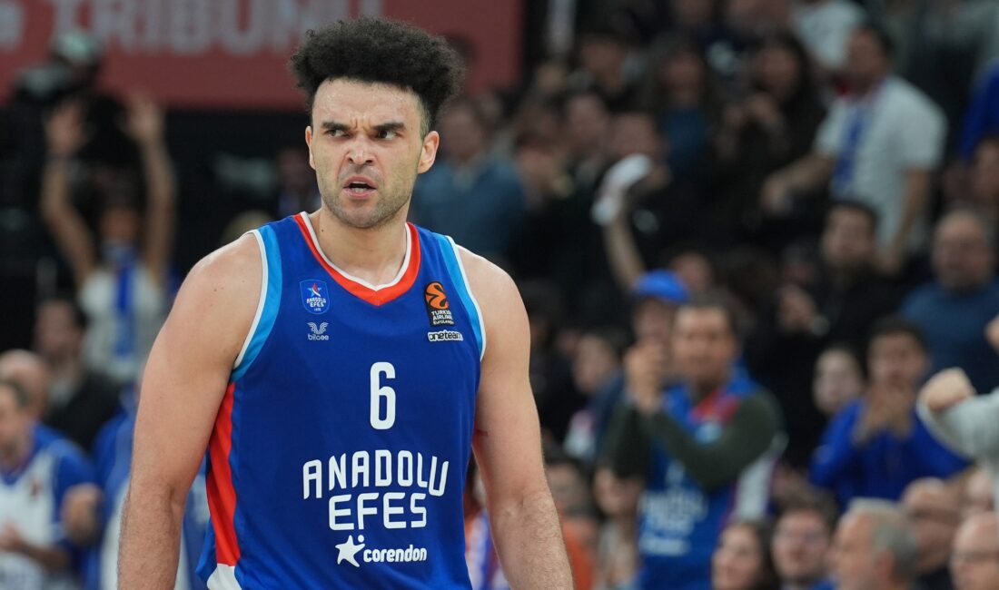 Elijah Bryant ile Yollar Ayrıldı: Anadolu Efes Spor Kulübü Açıkladı