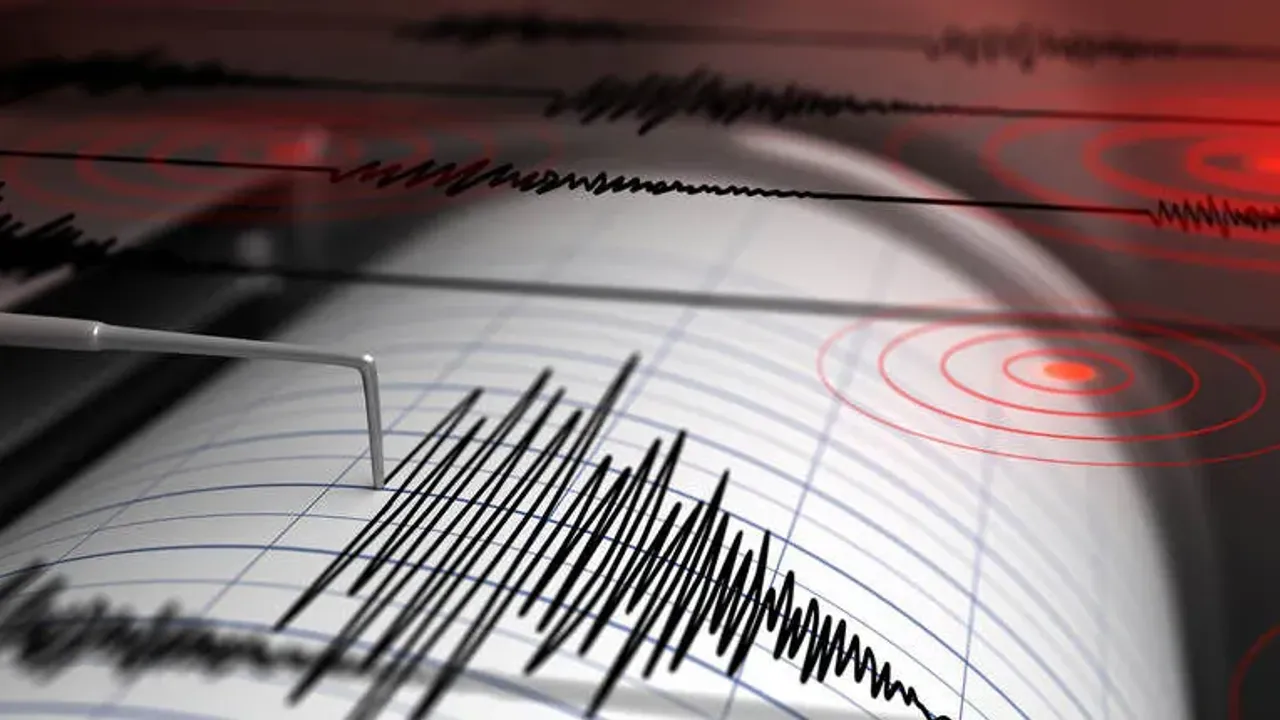 Antalyada 35 Siddetinde Deprem Merkez Ussu Hasar ve Can Kaybi.webp