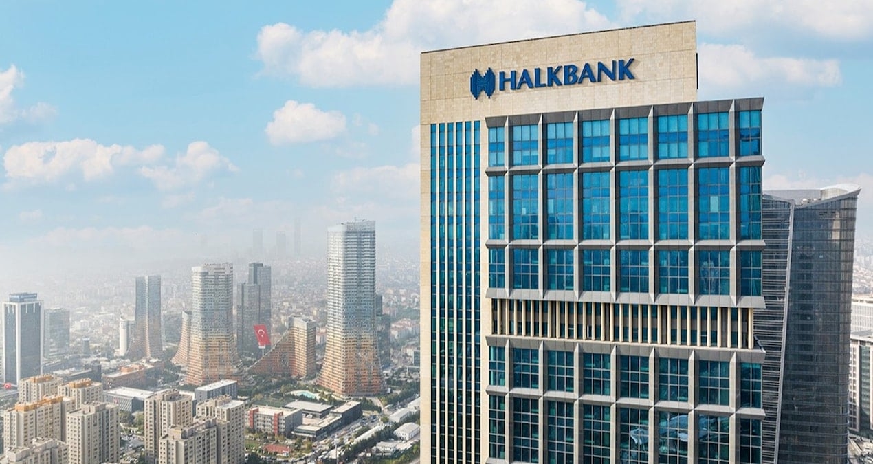 Banka Degil Sirlarla Dolu Bir Hazine Kutusu