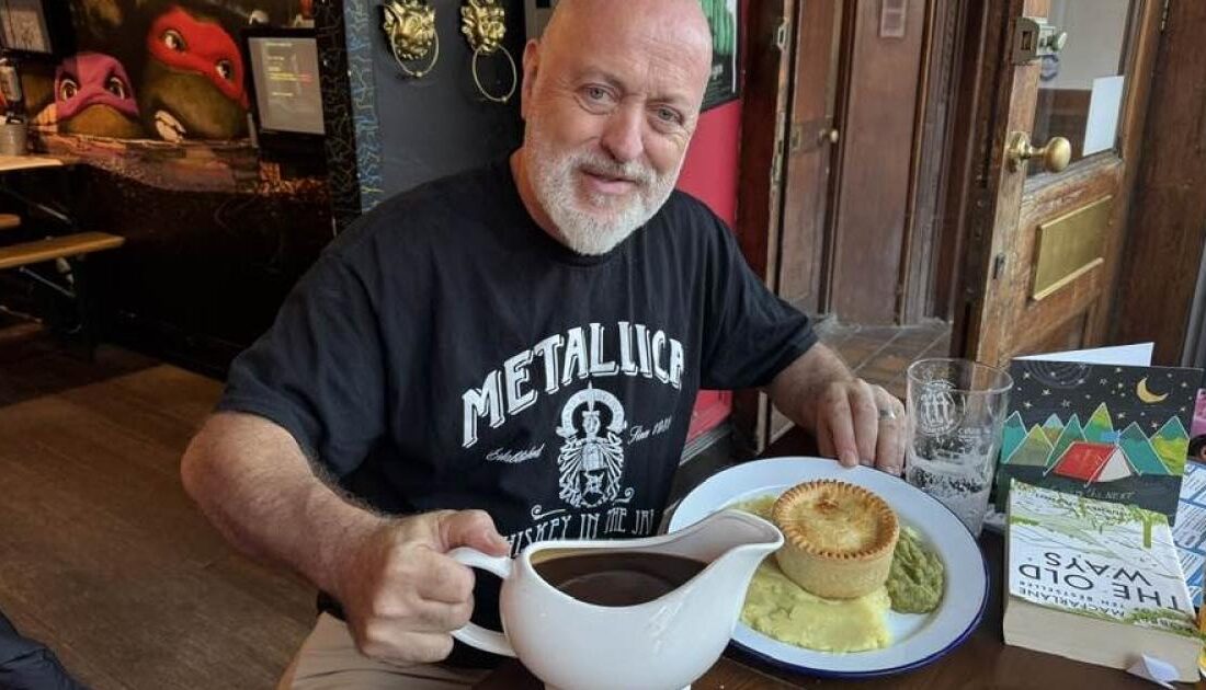Bill Bailey, 100 Milyonluk Yürüyüşe Çıkmadan Önce Piecaramba’da Keyifli Bir