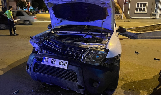 Konak Mahallesi’nde Trafik Kazası: İki Yaralı Kaza Detayları ve Olay