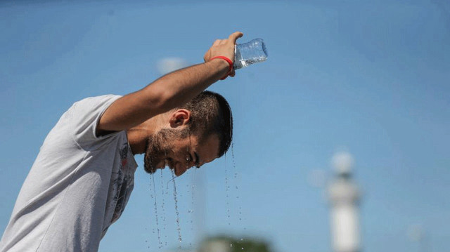 İstanbul’da Serin Hava Etkisi: Termometreler 8 Derece Düşüş Gördü Kavurucu