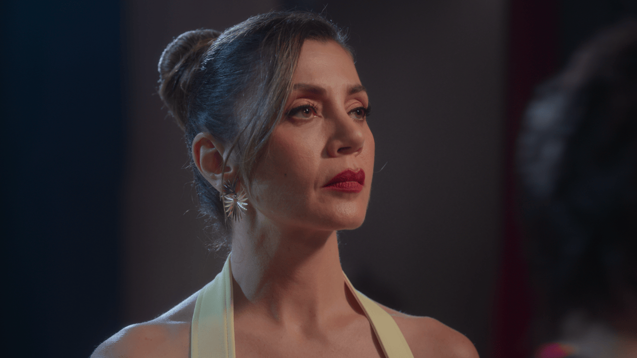 Gökçe Bahadır ve Onur Tuna’nın Başrolünde Olduğu "Geleceğe Mektuplar" Netflix’te!