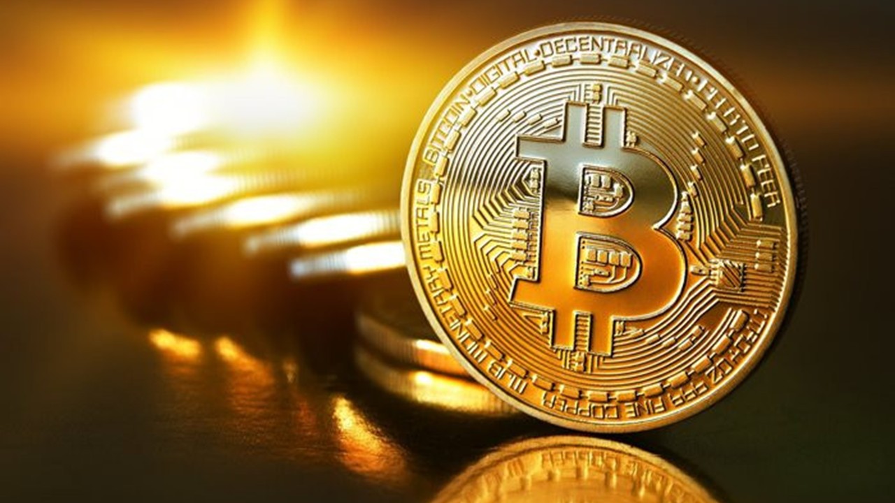 Bugun SEC Duzenlemeleri Reddedildi Bitcoin Aniden Coktu