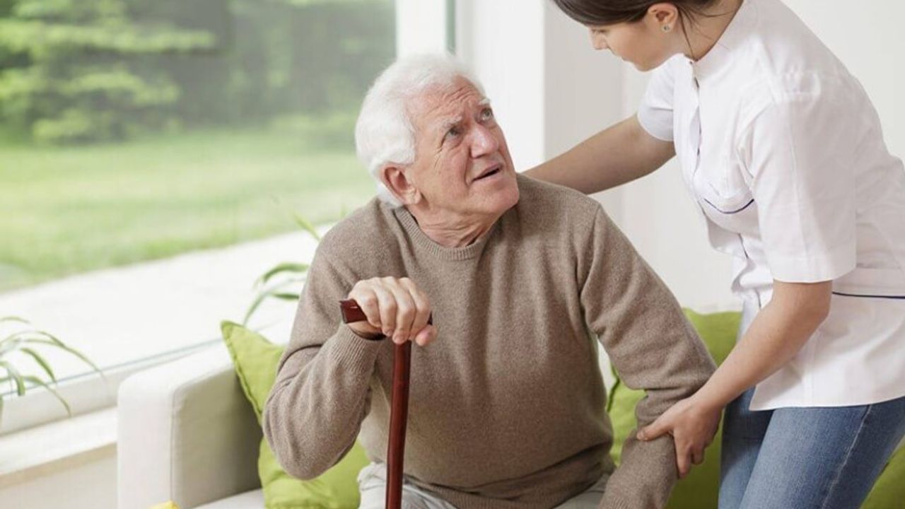 Parkinson Hastalığında Erken Teşhis ve Tedavi Seçenekleri Erken Teşhisin Önemi