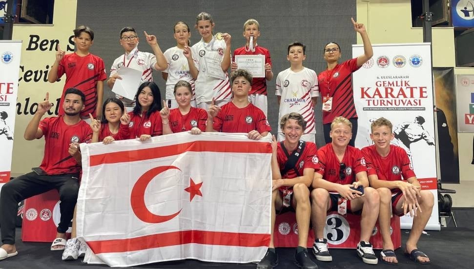Girne Budo Kulübü, Bursa’da Altın Madalyalar Kazandı Uluslararası Karate Turnuvası’nın