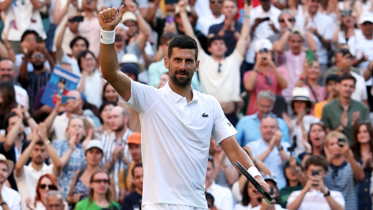Cimde Sampiyonlar Mucadelesi Djokovic ve Sinnerin Heyecan Dolu Finali