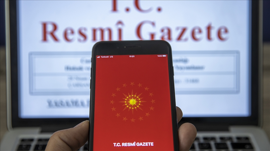 Devlet Memurlarına Yarım Zamanlı Çalışma Hakkı Tanındı Yeni Yönetmelik Resmi