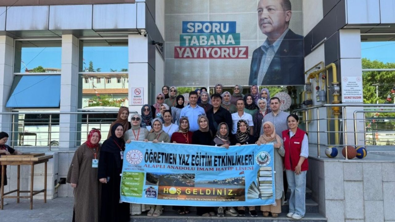 Din Kulturu Ogretmenleri Zonguldak Genclik Merkezinde Seminerde Bulustu