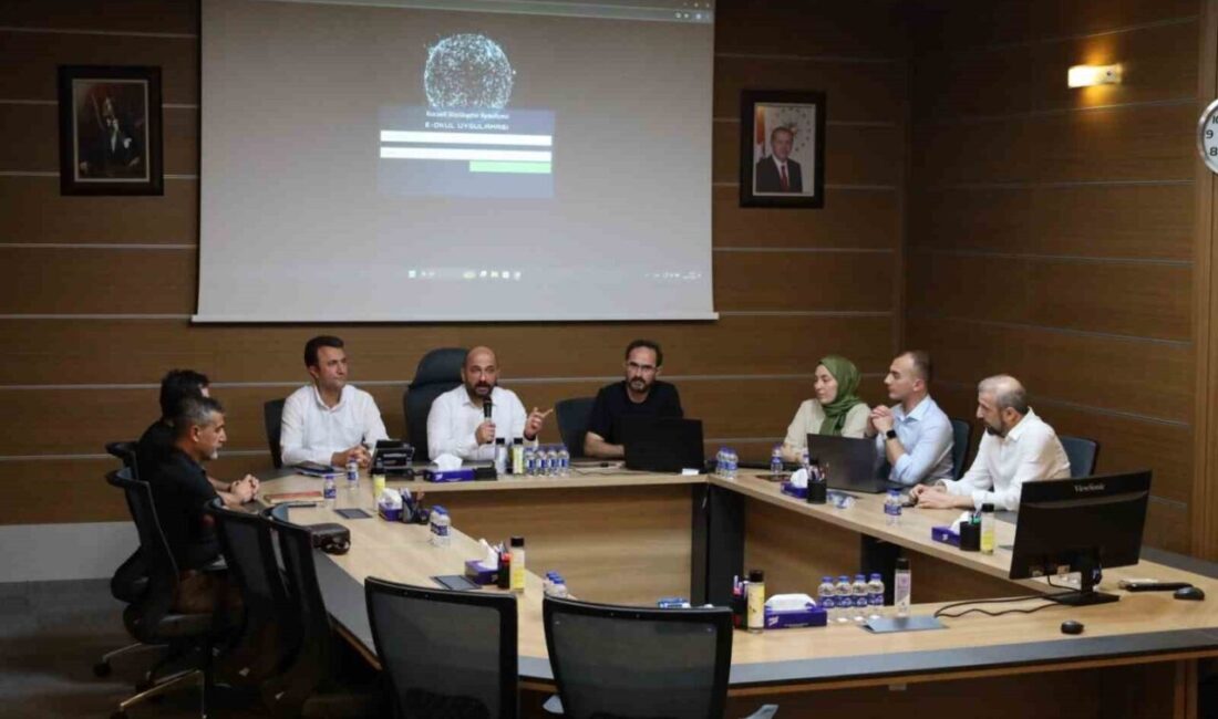 Eğitimde Kolaylık: Kocaeli Büyükşehir Belediyesi’nin E-Okul Uygulaması Giriş: Eğitime Yenilikçi