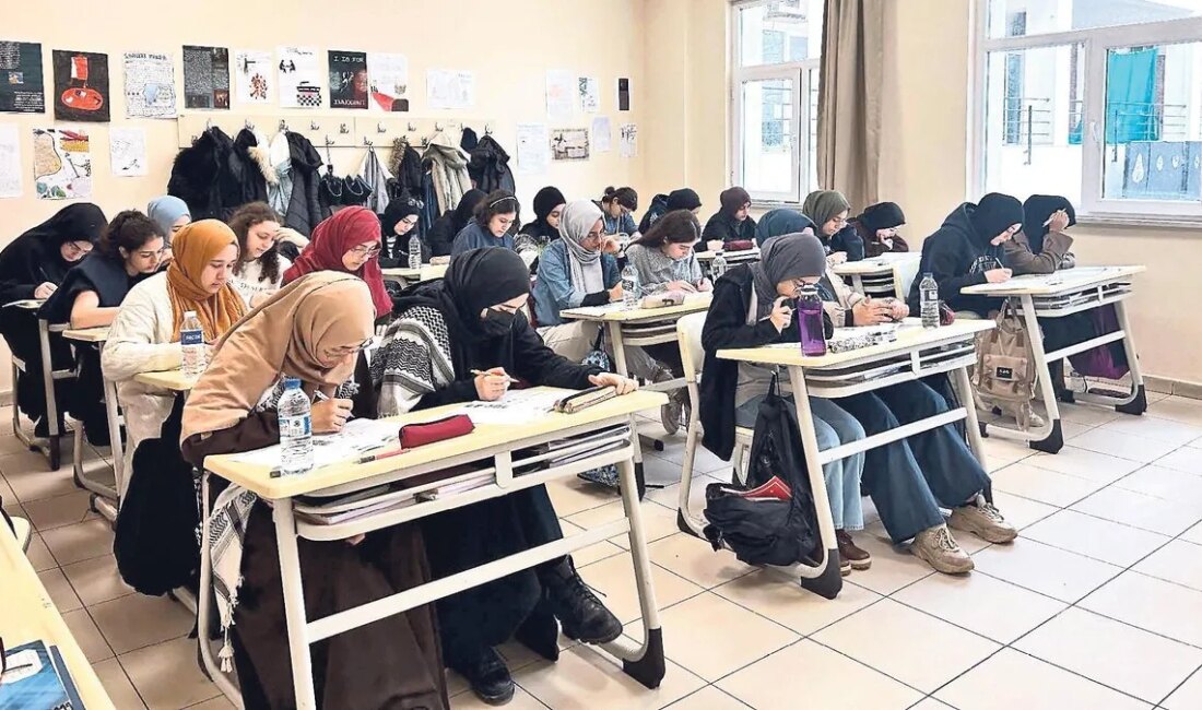 İmam Hatip Okulları: Başarı Hikâyeleri ve Gelecek Vizyonu İmam Hatip