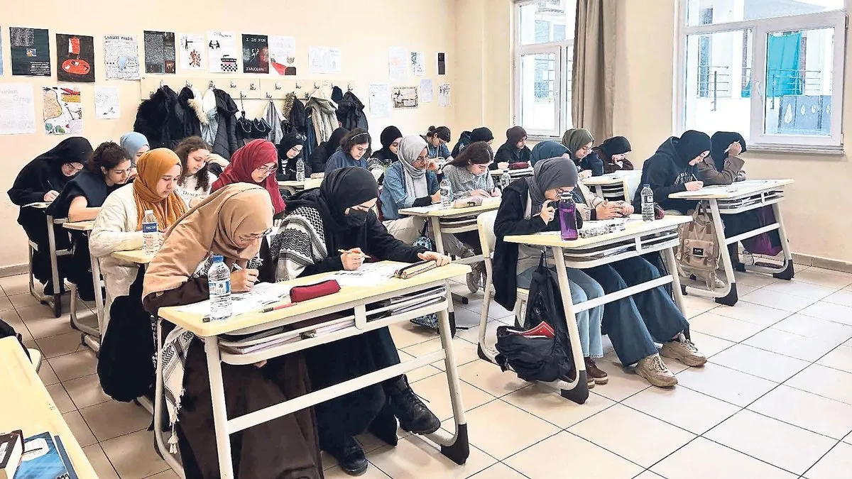 İmam Hatip Okulları: Başarı Hikâyeleri ve Gelecek Vizyonu İmam Hatip