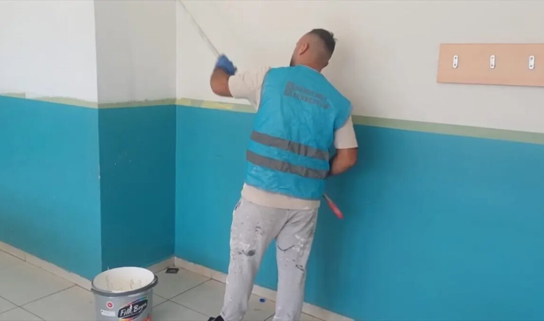 Samsun’da Hükümlüler Boyacılık Eğitimi Alarak Okul Duvarlarını Yeniledi Emeğimiz Eğitim