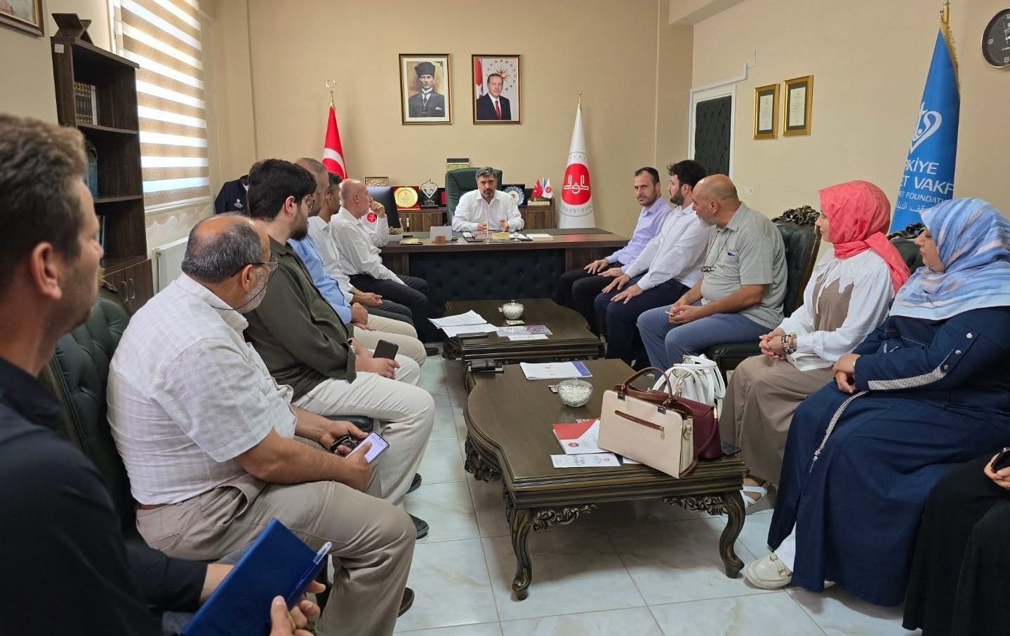 Egitimde Yenilikler Ogretmen Atamasi ve Sinav Takvimi Toplantisi