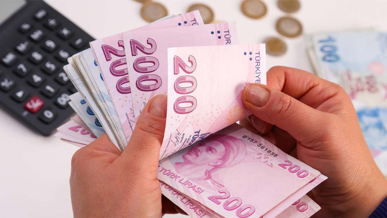 En düşük emekli aylığı 16 bin 881 liraya çıktı