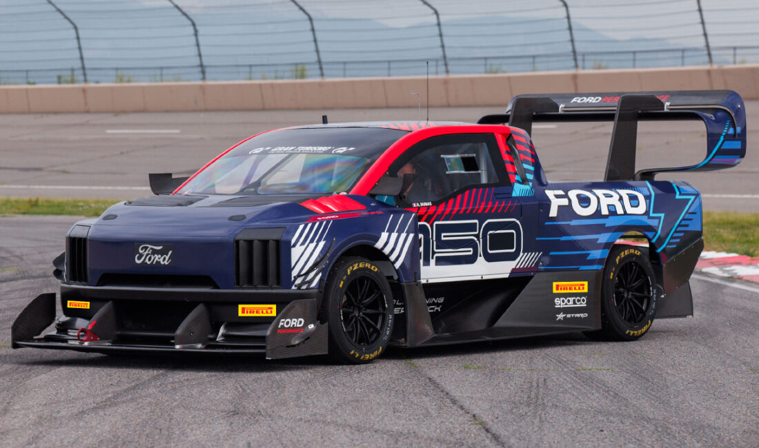 Ford’un Elektrikli F-150 Lightning SuperTruck’ı Goodwood’da Tarih Yazdı F-150 Lightning