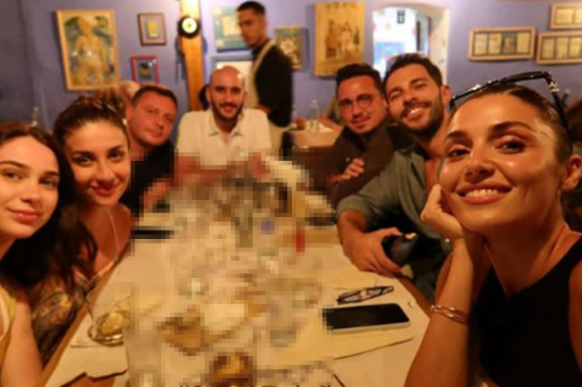 Hande Erçel'in doğallığı öne çıktı