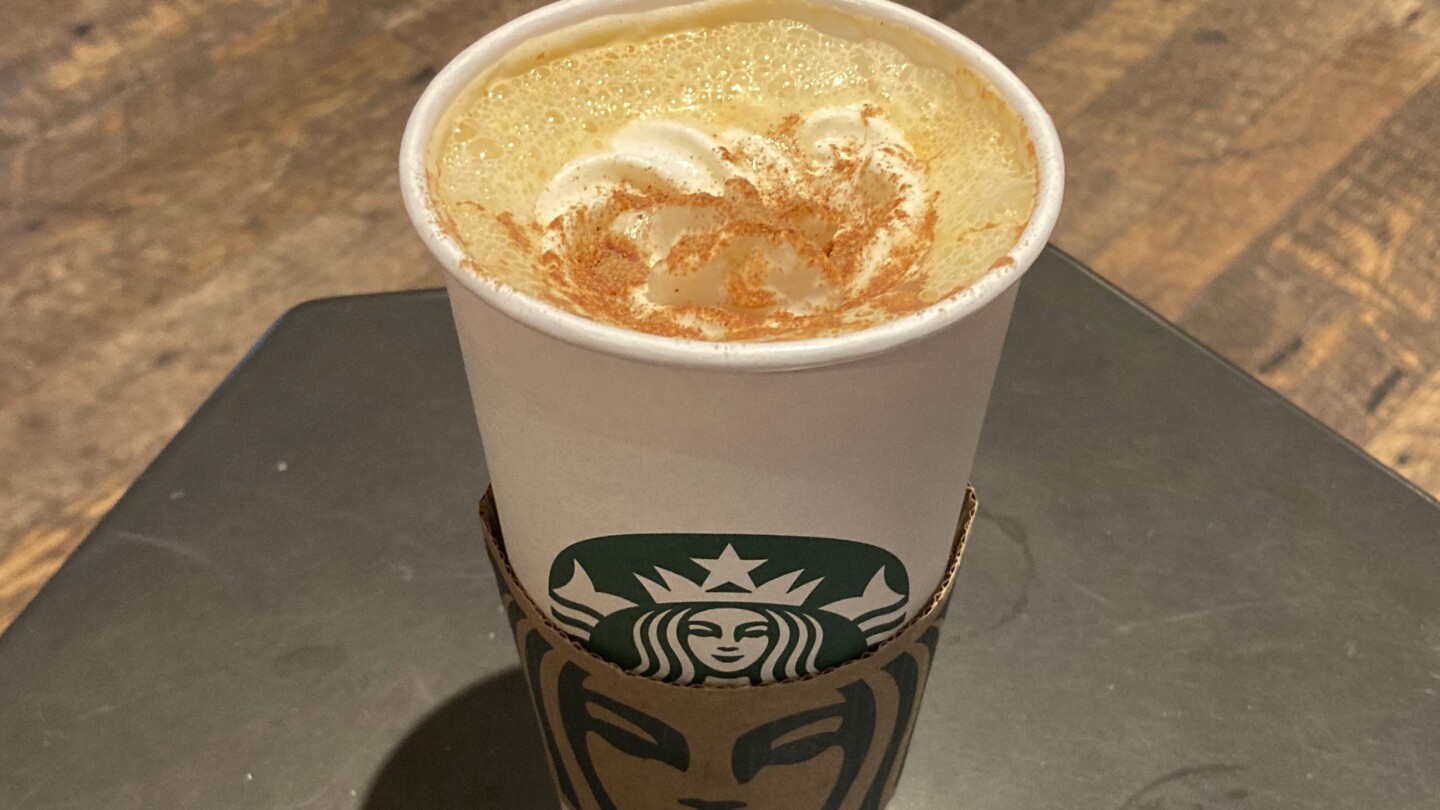 Starbucks’ın İkonik Pumpkin Spice Latte’si 26 Ağustos’ta Geri Dönüyor Sonbahar