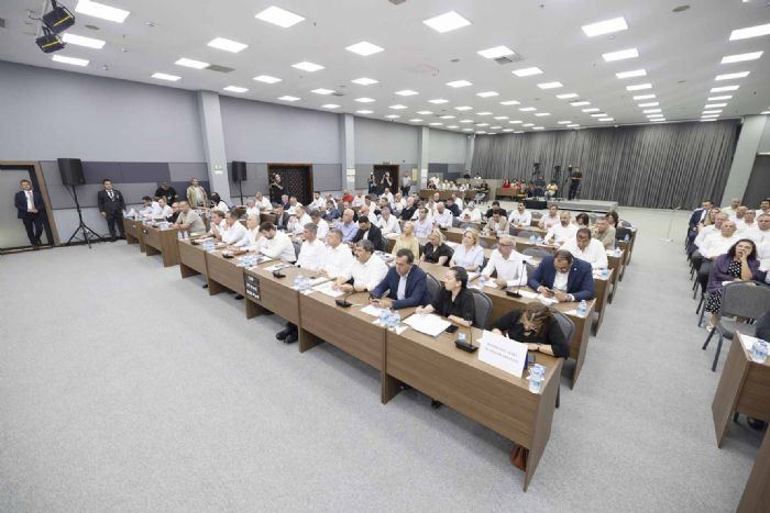 Gündem: Belediye Meclisinde 42 Konu Görüşüldü Son Dakika: Önemli Maddeler