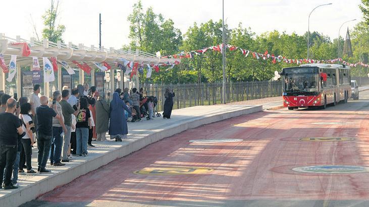 Sakarya, Metrobüs Dönemine Girdi: İstanbul’dan Sonra İkinci Şehir Türkiye’de metrobüs