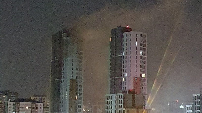 Çankaya’da 26 Katlı Binada Yangın: 26 Kişi Hastaneye Kaldırıldı Yangının