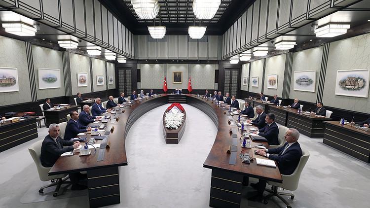 Son Dakika: Kabine Toplantısı Orman Yangınları Üzerine Toplandı Kabine Toplantısı