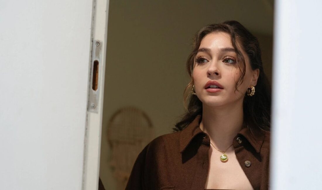 Fulya Zenginer Oyunculuğu Bıraktı! Leyla Dizisinde Heyecan Durakladı: 38. Bölüm