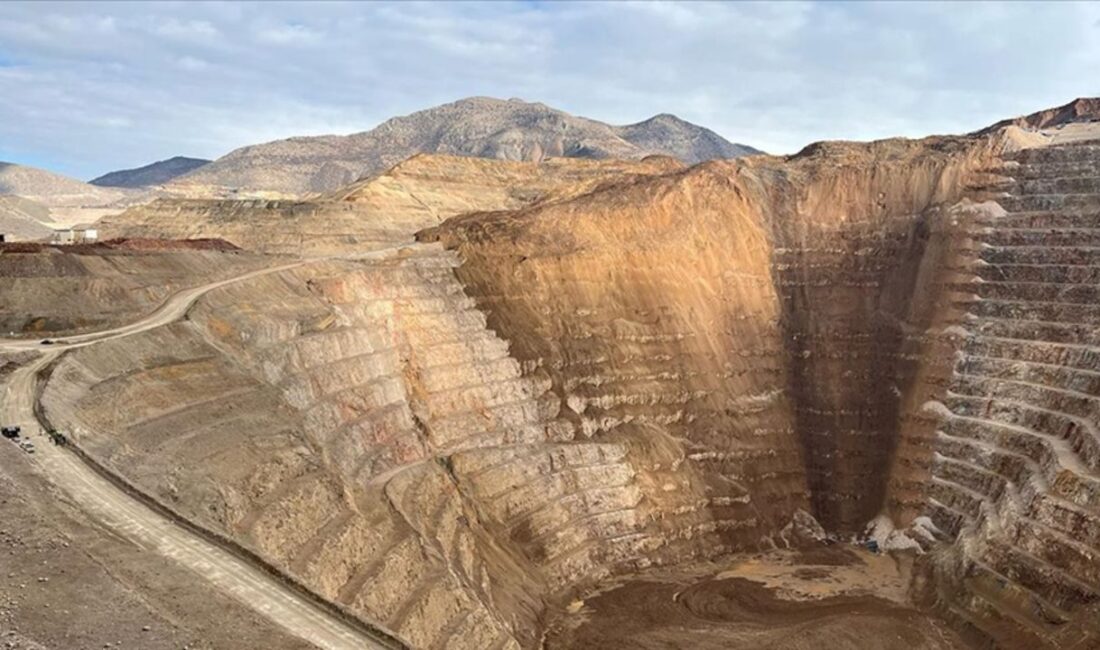 İç Moğolistan’da Maden Ocağı Kazası: 6 Öğrenci Hayatını Kaybetti Kaza