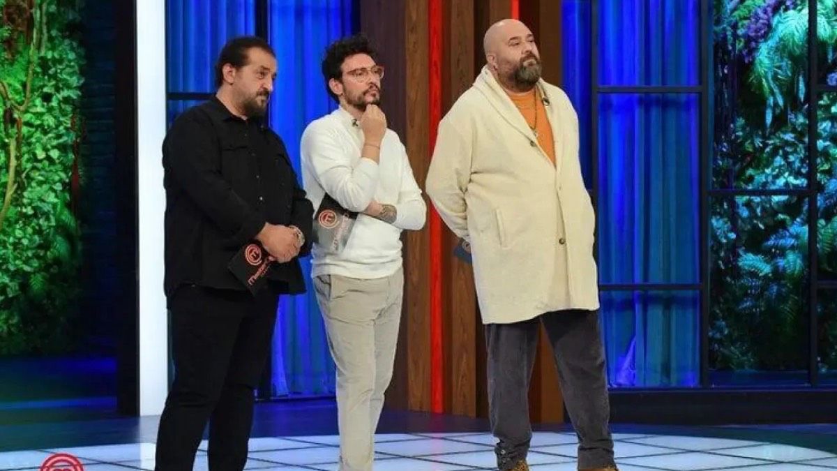 MasterChef’te Jüri Kararıyla 10. Önlük Sahibinin İsimleri Açıklandı! MasterChef’te 10. önlük sahibini buldu! İşte o isim…