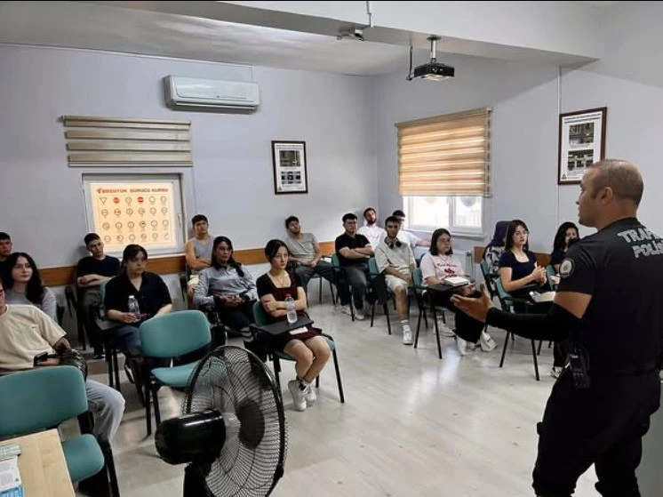 Motosiklet Kullanıcılarına Yönelik "Bir Kural Bir Ömür" Farkındalık Kampanyası Bozüyük’te