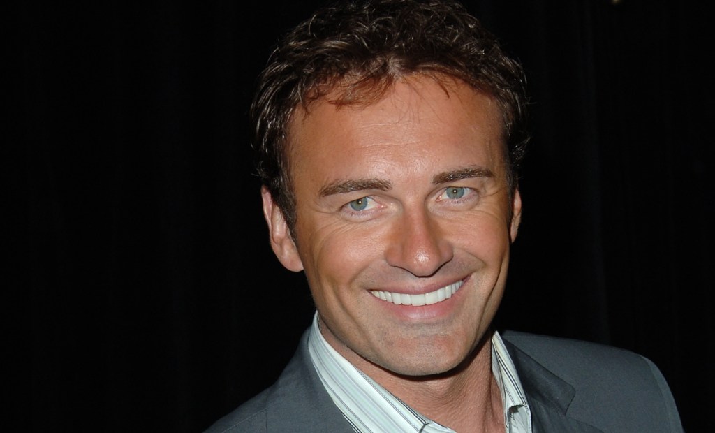 Ünlü Aktör Julian McMahon Hayatını Kaybetti Julian McMahon’un Hayatı ve