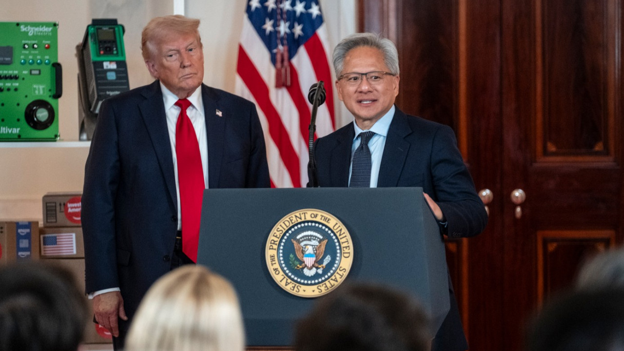 Nvidia CEOsu Huang Trumpi Cip Satisinda Ekonomik Ikna Yontemleriyle Destekledi