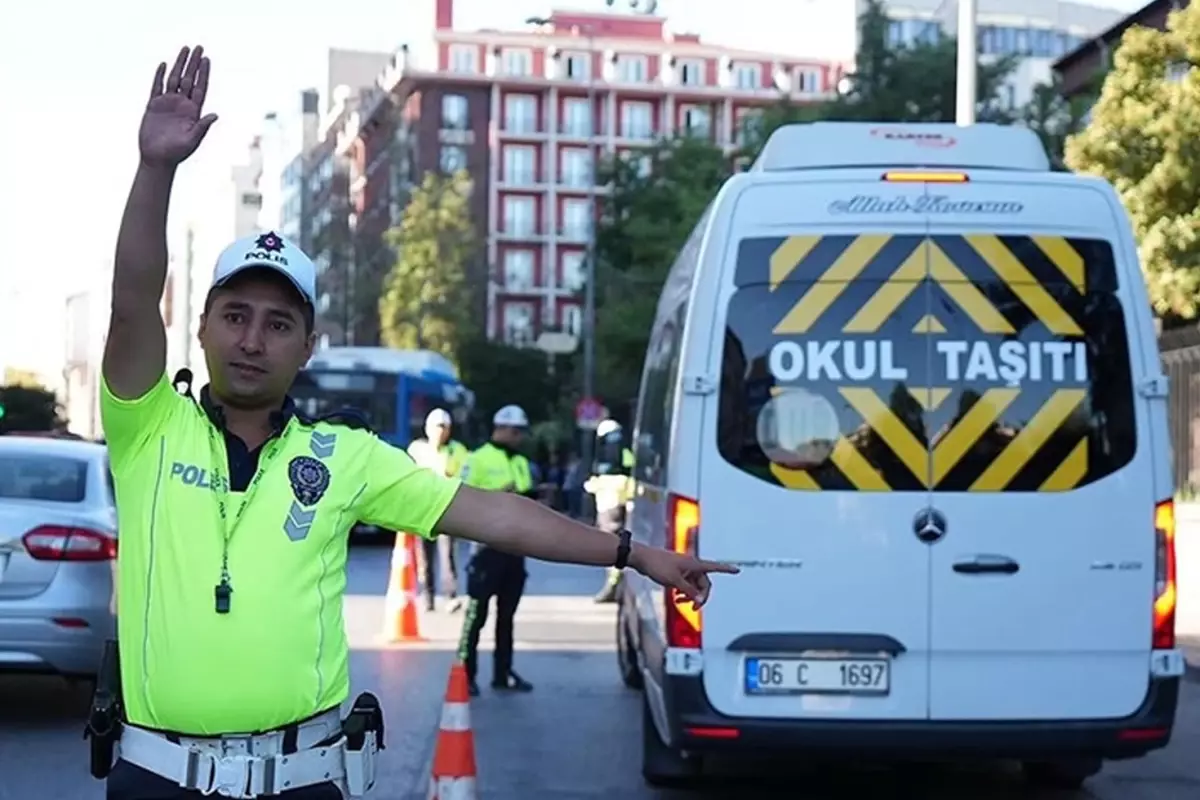 Okul Güvenliğinde Flaş Gelişme: Yeni Düzenleme ile Güvenlik Artıyor Toplu