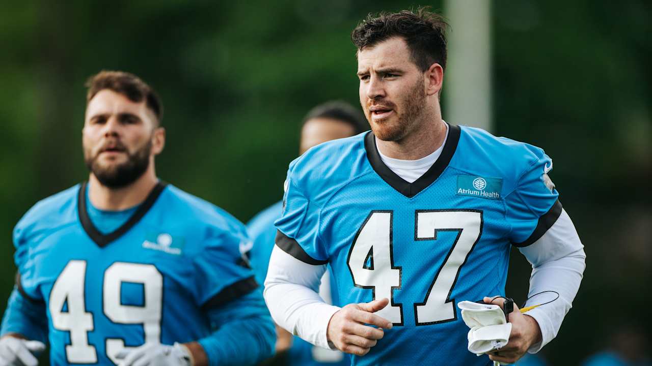 Panthers Linebacker Josey Jewelli Sasirtici Sekilde Serbest Birakti