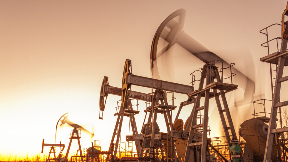 Petrol Piyasasında Yükseliş Ekonomik Veriler ve Talep Artışı Perşembe günü,
