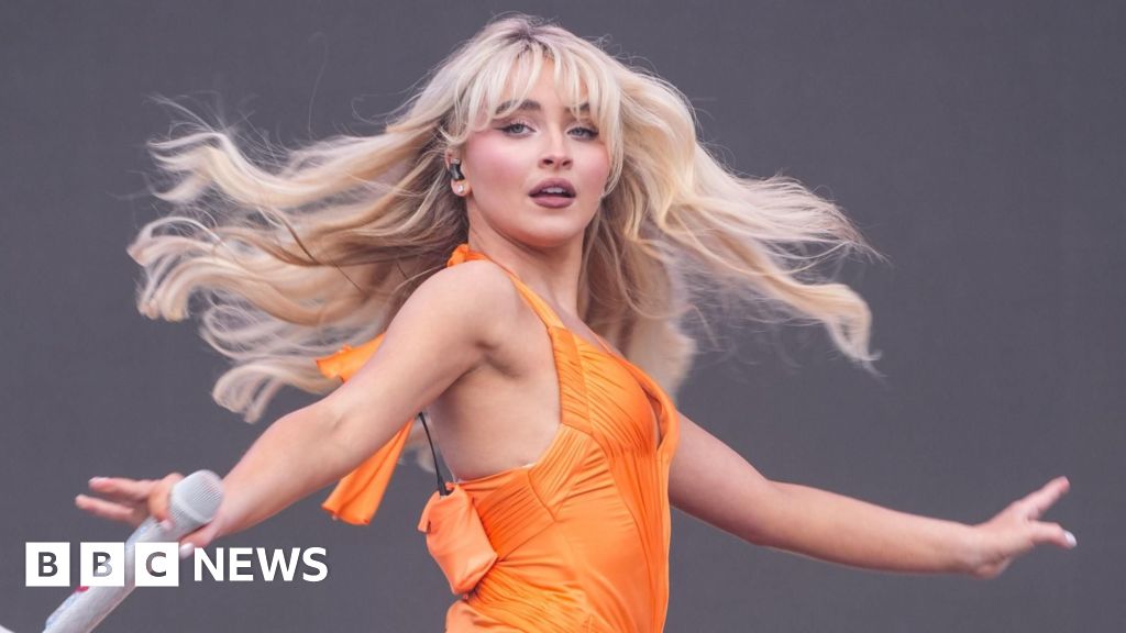 Sabrina Carpenter’ın Londra’daki BST Festivali Performansı: Aile Dostu Bir Gösteri