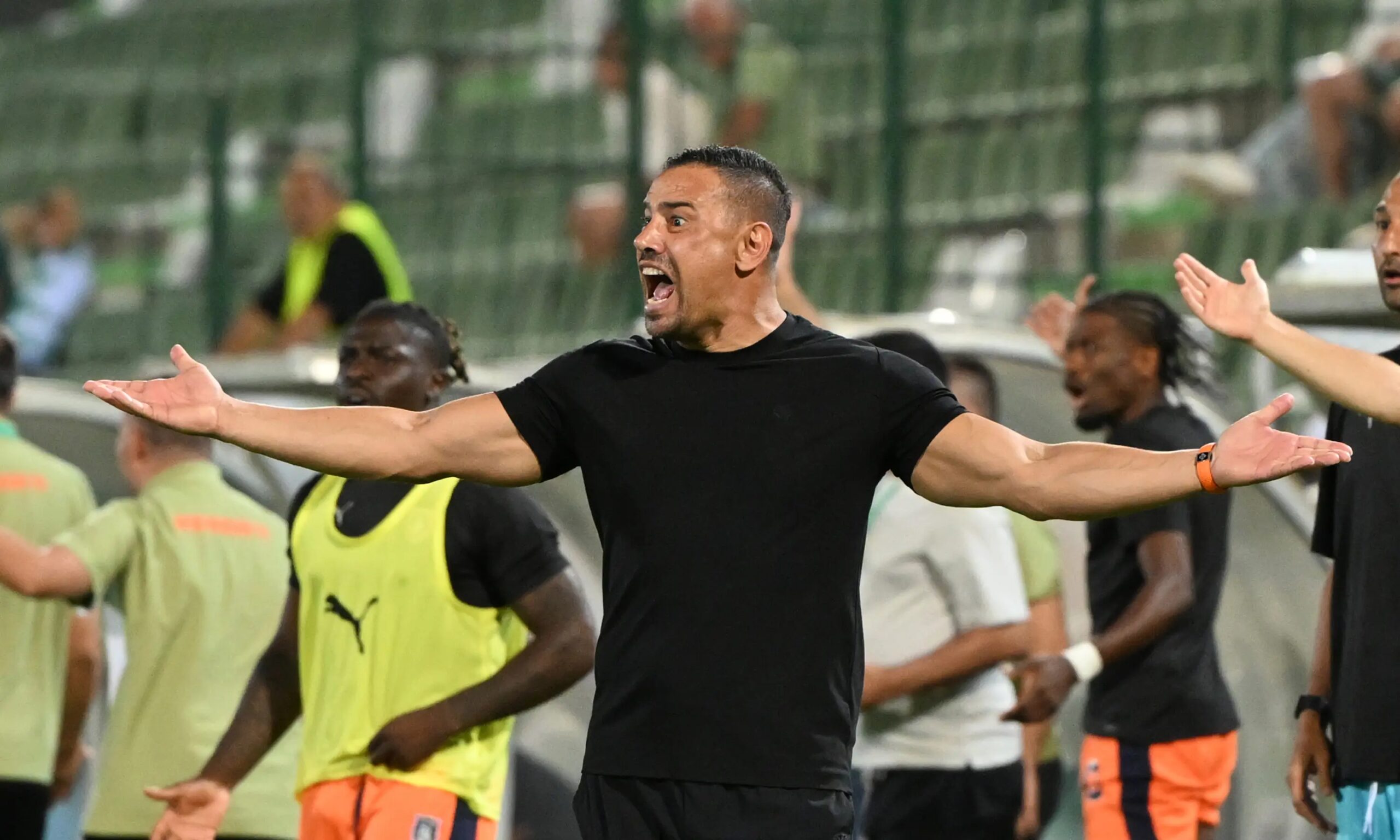 Beşiktaş'taki transfer görüşmesini babası açıkladı