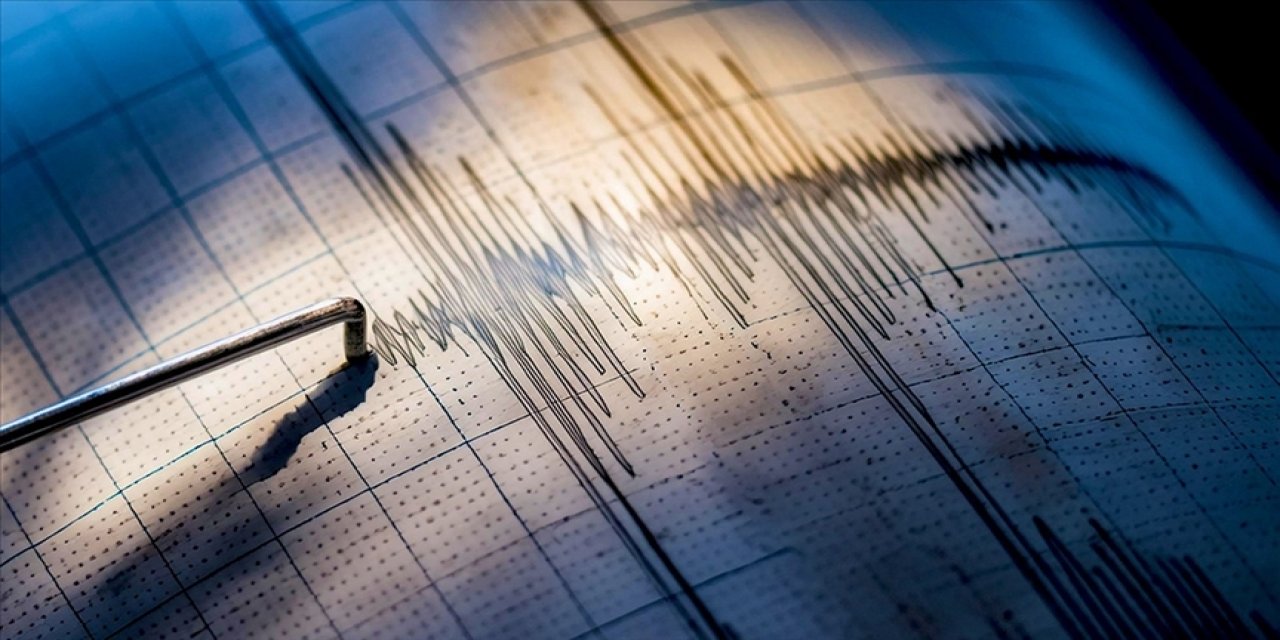 Şemdinli'de 4.4 büyüklüğünde deprem