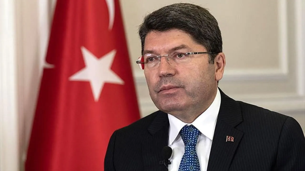 Son Dakika Bakan Tunctan 20 Bin Personel Alimi Icin Gelisme.webp
