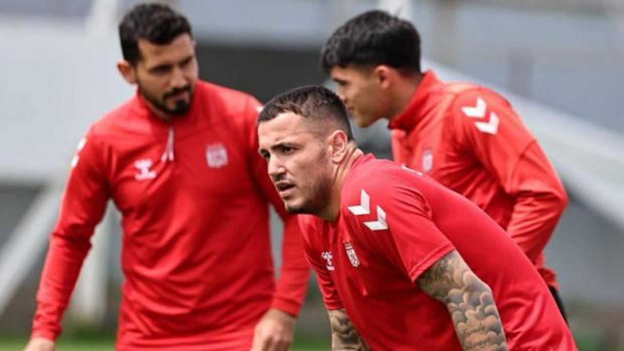Süper Lig devlerinin gözdesiydi: Sessiz sedasız Türkiye'ye veda etti