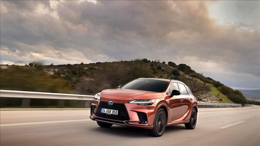 Lexus SUV Segmentinde LBX ve RX Modellerine Avantajlar Sağlıyor Lexus’un