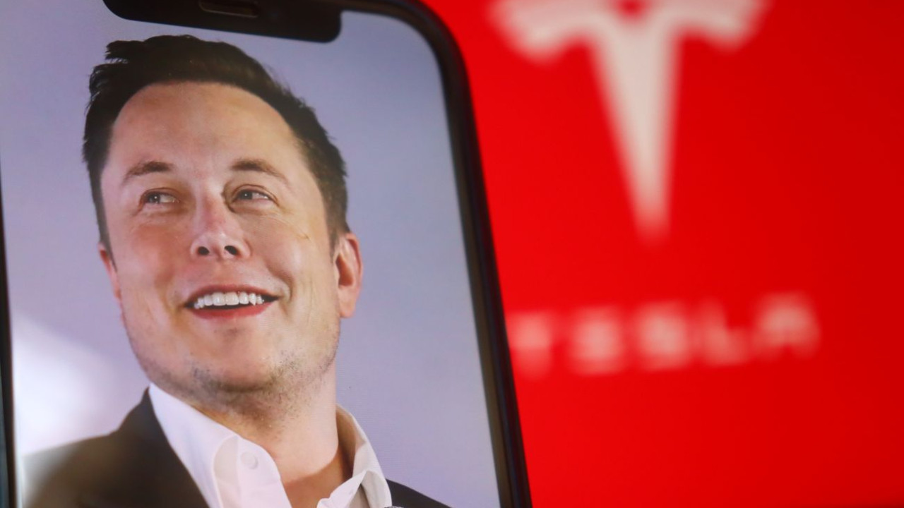 Tesla Ikinci Ceyrek Satislarinda Enflasyon ve Faiz Soku Yasadi