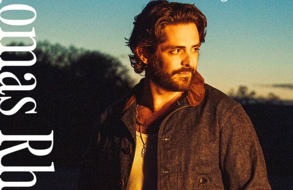 Thomas Rhett, Fenway Park’ta Duygu Dolu Bir Performansla Yeni Müziklerini