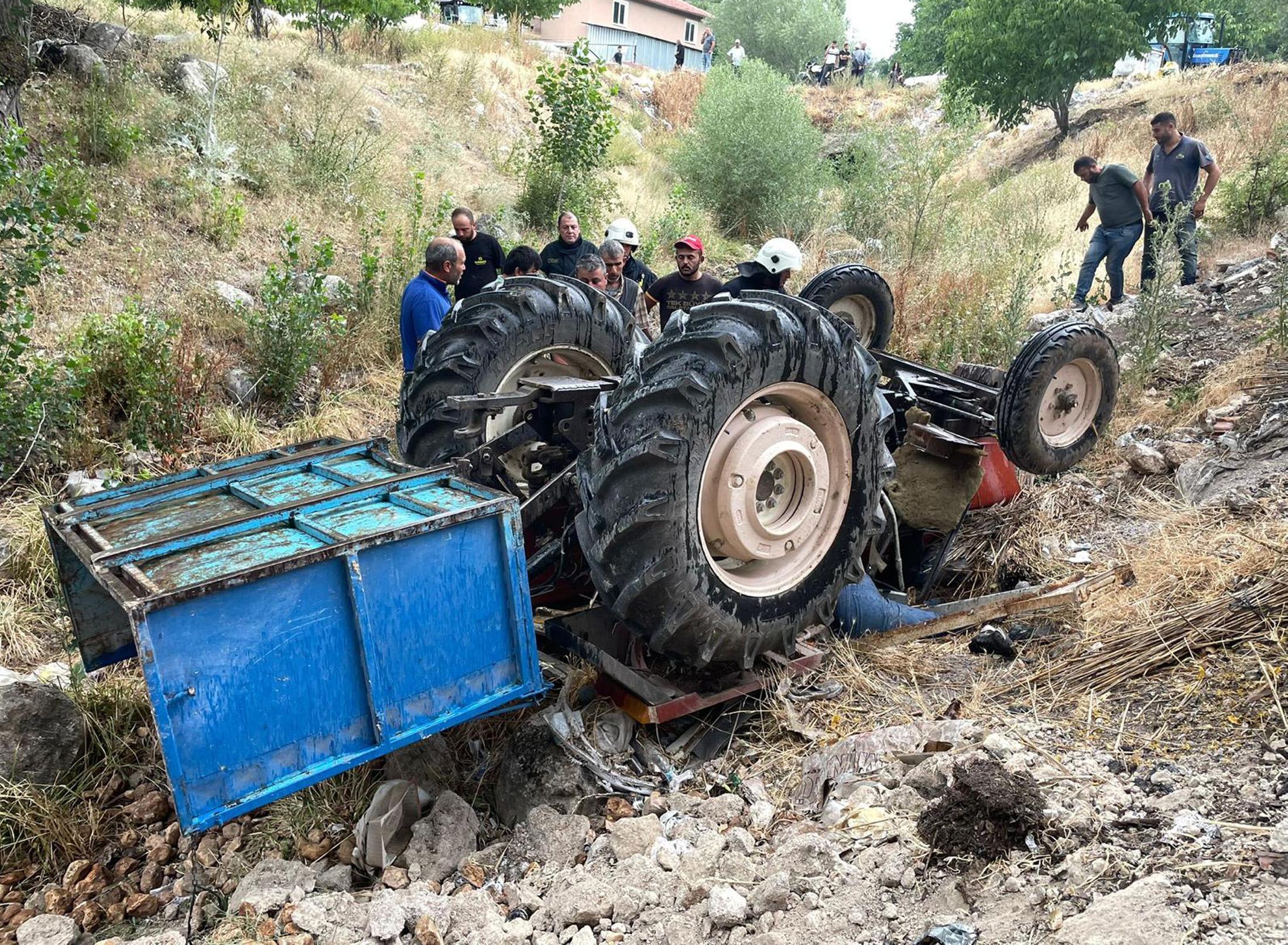 Traktor Kazasinda Hayatini Kaybeden Ogretmen MEBle Ayri Aci Yasadi