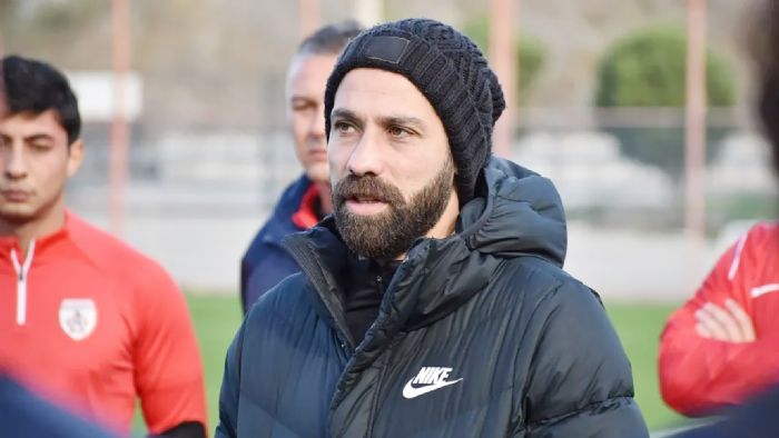 Yeni Mersin İdman Yurdu’nda Şok İstifa ve Transfer Belirsizliği Başkanlık