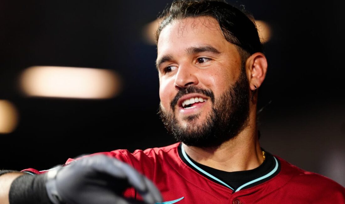 Detroit Tigers Transfer Hedefi: Eugenio Suárez Eugenio Suárez’ın Potansiyel Transferi